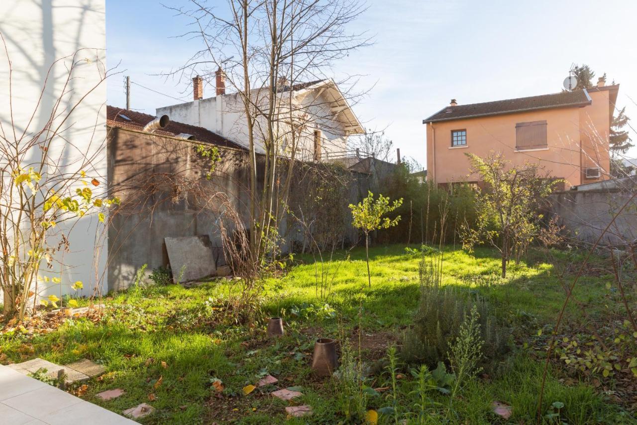Dify Stoppa - Lyon Parilly Vénissieux Exterior foto